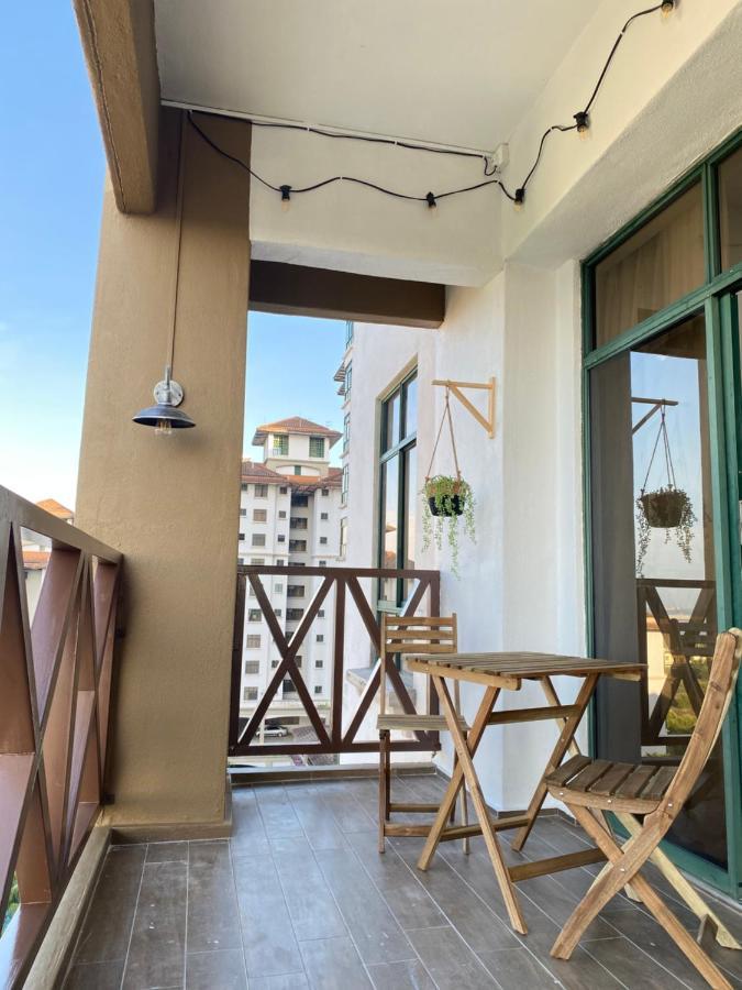Gracious ~ Walking Distance To See, Shop And Eat Malacca Esterno foto